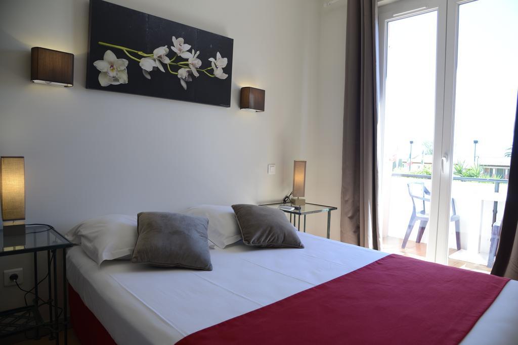 Auberge Du Cap Negre ル・ラヴァンドゥー 部屋 写真